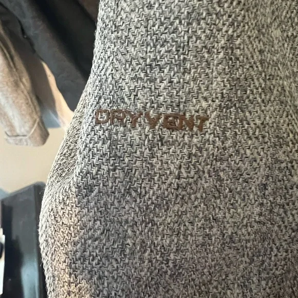 Men’s Large North Face DryVent Waterproof Jacket. New without Tags. - Picture 4 of 5